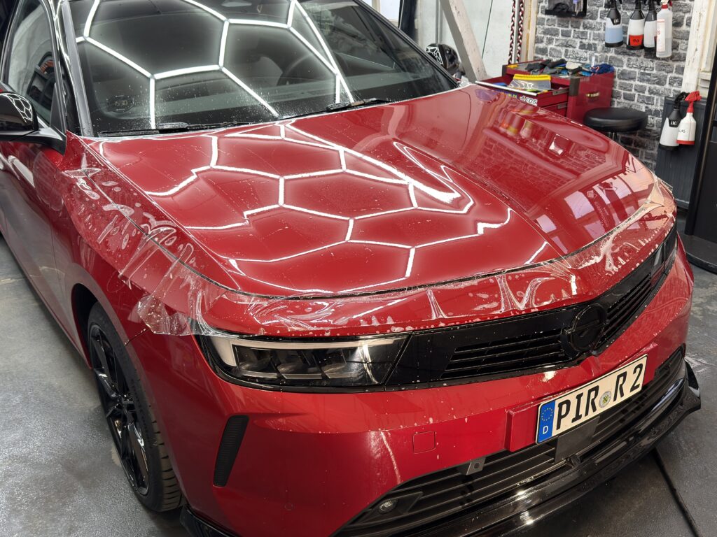 Opel Astra Lackschutz Motorhaube und Stossstange